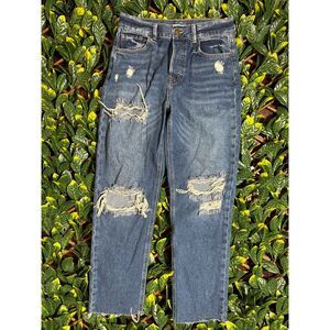 Forever 21 High Rise Straight Leg Distressed Jeans Size 25